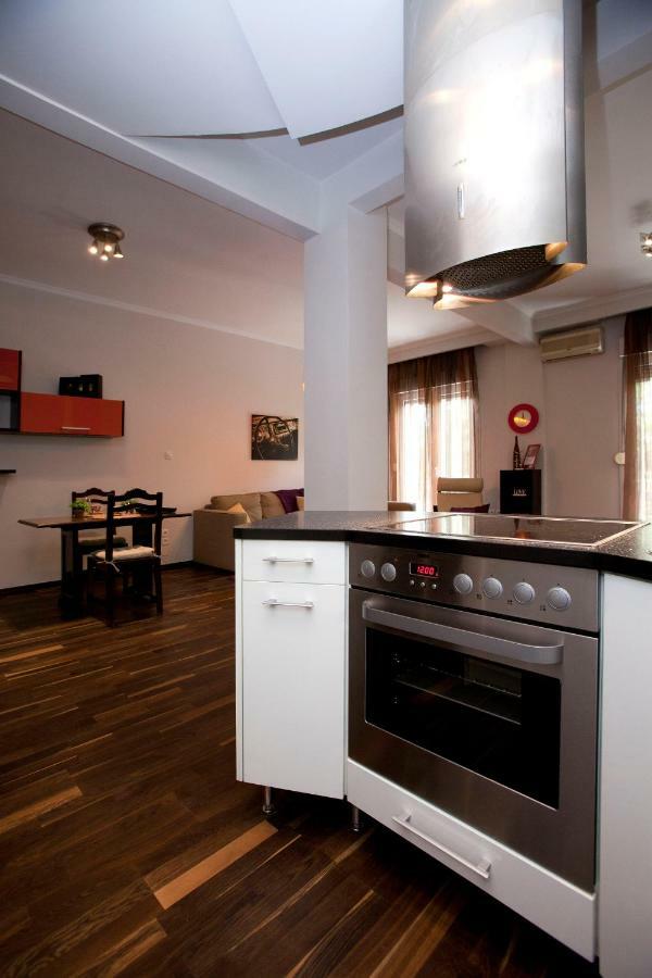 Downtown Apartment Thessaloniki Exterior photo